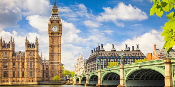 LONDRA/          PARIGI PASQUA
