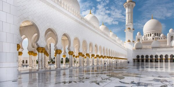EMIRATI IMMACOLATA